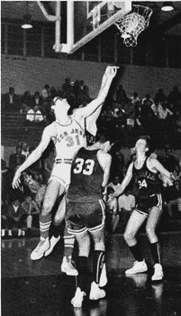 Carlos Cespedes CJ '69